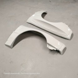 ALETAS DELANTERAS ESTILO PANDEM PARA BMW E30