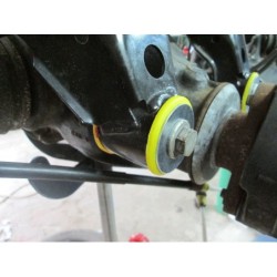 Rear diff front mounting bush